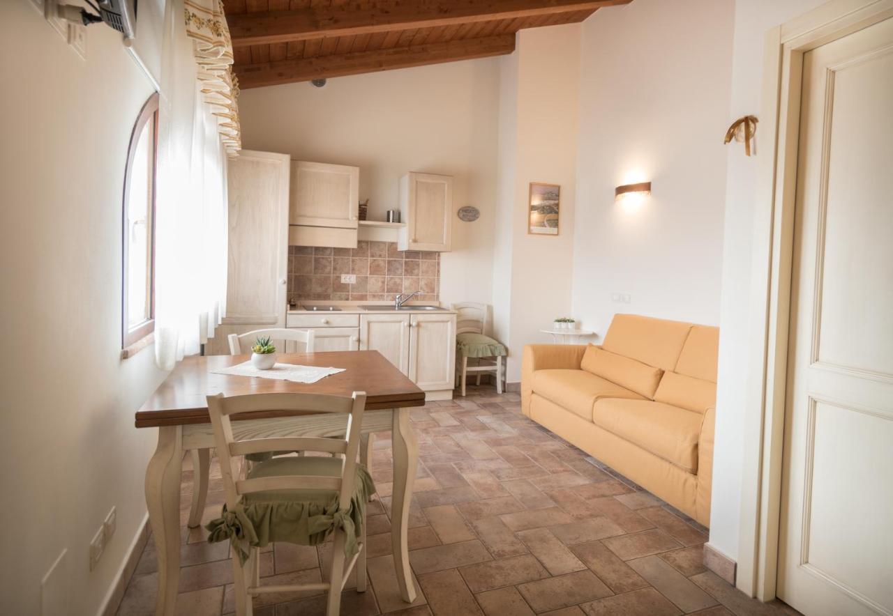 Rosa Di Assisi Acomodação com café da manhã Bastia Umbra Exterior foto